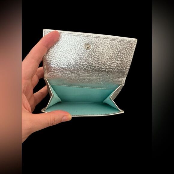 TIFFANY & CO. Leather Bi-fold Wallet - Picture 12 of 13